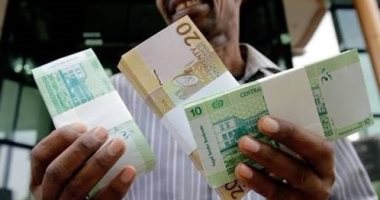 الجنيه السودانى يرتفع فى السوق السوداء لليوم الثانى بعد تخفيض قيمة العملة