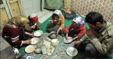 معارض إيرانى: 3 ملايين مواطن من شعبنا ينامون جائعين كل ليلة