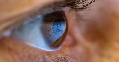 علماء بأيرلندا يطورون علاجًا جينيًا جديدًا لأمراض العيون