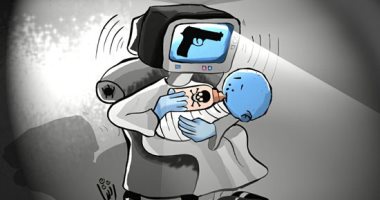  "حال الدنيا".. كاريكاتير يبرز الأثر السلبى للعنف المقدم فى الدراما ووسائل الإعلام