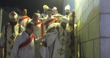 فيديو وصور.. بدء قداس عيد الميلاد برئاسة الأنبا يؤانس فى أسيوط