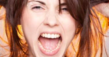 الغضب يضعف جسمك ويعرضك لمشاكل صحية.. أبرزها الجلطات وعدم التركيز