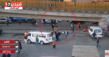 فيديو.. "حاجة تفرح".. طابور حضارى بميدان التحرير لركوب الميكروباص