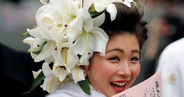 صور.. جميلات اليابان يحتفلن بيوم "بلوغ سن الرشد" فى طوكيو