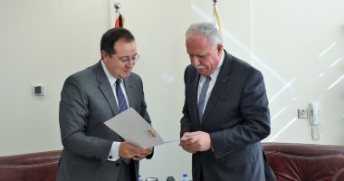سفير مصر الجديد برام الله يبحث مع وزير خارجية فلسطين جهود القاهرة لتعزيز المصالحة