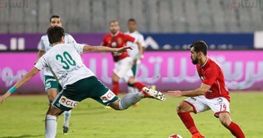 رغم خسارة السوبر.. محافظ بورسعيد يكرم فريق المصرى