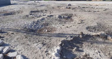 شكوى من طفح المجارى داخل المقابر فى أخميم محافظة سوهاج