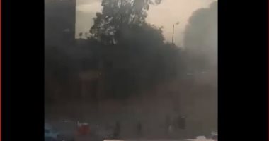 قارئ يرسل فيديو لحريق فى مخرن كاوتش بشبرا 
