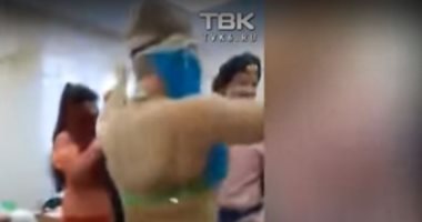 مستشفى على واحدة ونص.. طبيبة روسية تستقيل بعد وصلة "رقص شرقى".. فيديو