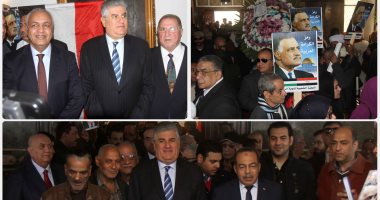 سياسيون ومواطنون يحيون الذكرى الـ100 لميلاد عبد الناصر بضريح الزعيم