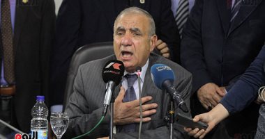 دواوين الوزارات × 24 ساعة.. وزير التنمية المحلية يعتذر للصعايدة: "أرجل ناس"