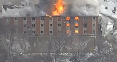 صور.. حريق هائل يلتهم أحد الفنادق بالولايات المتحدة وأنباء عن انهياره