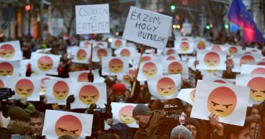 صور.. احتجاجات فى المجر ضد سياسة التعليم الحكومى ببودابست