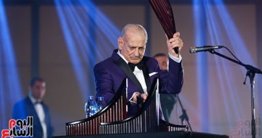 الموسيقار العالمى جورج زامفير: جئت إلى مصر لمنح مرضى السرطان الأمل بالموسيقى (صور)