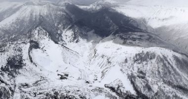 إصابة شخصين إثر انهيار جليدى شرقى اليابان 