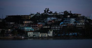 صور.. استمرار انقطاع الكهرباء بجزيرة بورتريكو فى أمريكا بسبب إعصار ماريا