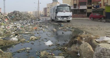  غرق شوارع منطقة المطار فى إمبابة بمياه الصرف الصحى