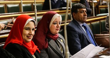 تعرف على مسيرة المرأة المصرية فى البرلمان حتى تخصيص كوتة ربع مقاعد المجلس