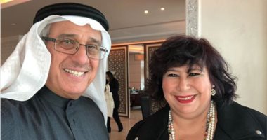 مستشار ملك البحرين يلتقى الوزيرة إيناس عبد الدايم ويناقشان التعاون الثقافى