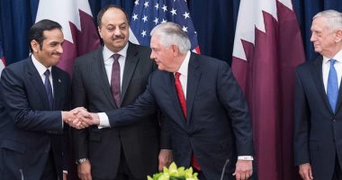 فيديو.. قطر تغرى "البيت الأبيض" بـ100 مليار دولار للتدخل فى الأزمة مع العرب