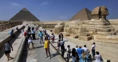173 ألف زائر مصرى وأجنبى زاروا الأهرامات فى إجازة نصف العام الدراسى