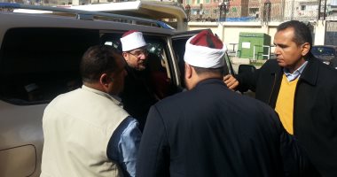 وصول وزير الأوقاف ومحافظ الإسكندرية لمعسكر أبو بكر الصديق