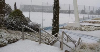 ريال مدريد يؤجل تدريباته الجماعية بسبب سوء الأحوال الجوية 