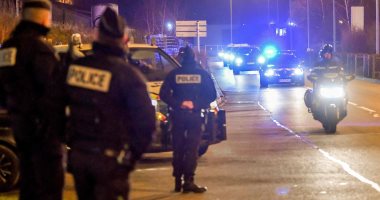 فرنسا تنشر 10 آلاف شرطى تحسبًا لوقوع أعمال شغب مع مباراة منتخب الديوك والمغرب