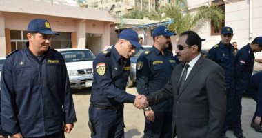 مدير أمن الإسكندرية يجتمع بضباط الحماية المدنية لرفع روحهم المعنوية 