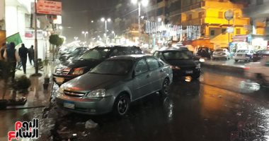 صور وفيديو.. رعد وبرق مع سقوط أمطار غزيرة فى بورسعيد