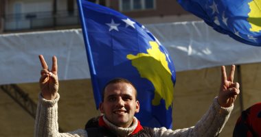 صور.. مواطنو كوسوفو يواصلون الاحتفال بالذكرى الـ 10 للاستقلال عن صربيا 