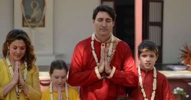 صور.. رئيس وزراء كندا يرتدى الزى الهندى خلال جولته فى نيودلهى