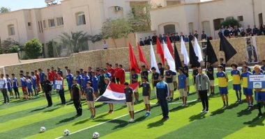 صور.. محافظ جنوب سيناء يفتتح دورى المدارس لكرة القدم