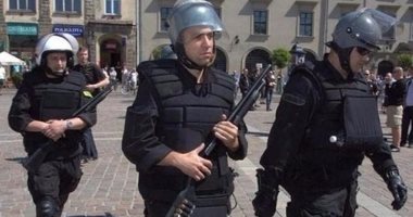 شرطة بولندا تعتقل امرأة زرعت عبوة ناسفة فى وارسو