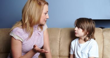 الراجل مبيعيطش..7 كلمات خاطئة فى تربية طفلك تؤثر على صحته النفسية