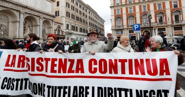 صور..تظاهر مئات الإيطاليين ضد العنصرية والفاشية