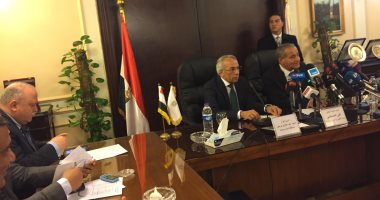 وزير التموين: إنشاء منطقتين لوجيستين فى شمال سيناء لتوفير السلع للمواطنين 