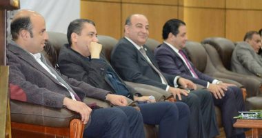 رئيس "حقوق الإنسان" بالبرلمان: مواطنو الدول العربية يقصدون مصر لاستقرارها