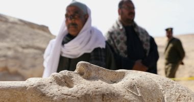 اكتشاف 8 مقابر فرعونية و1000 تمثال فى بالمنيا