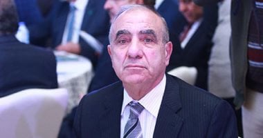 وزير التنمية يهنئ محافظتى أسيوط وشمال سيناء بالعيد القومى