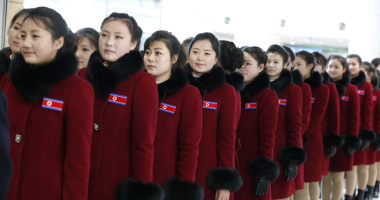 صور.. حسناوات كوريا الشمالية تغادرن الشطر الجنوبى عقب انتهاء الأولمبياد