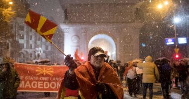 صور.. مظاهرات بمقدونيا لإلغاء محادثات حول اسم البلاد مع اليونان