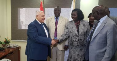 صور.. لاشين إبراهيم يستقبل أعضاء لجنة تسيير الحوار الوطنى بجنوب السودان