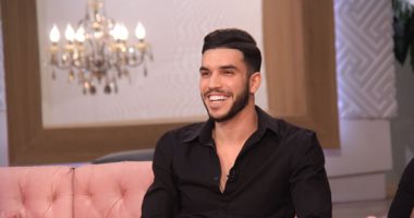 فيديو.. وليد أزارو يفوز بجائزة أحسن لاعب فى المغرب