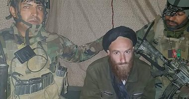 صور.. القوات الأفغانية تعتقل ألمانى خلال مداهمة لبؤرة تابعة لمسلحى طالبان