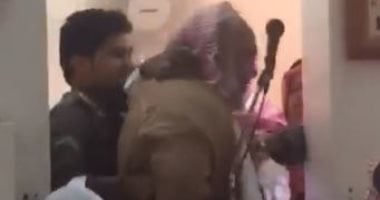 فيديو.. شرطة المدينة المنورة: "فيديو المنبر" لمواطن يعانى من أمراض نفسية