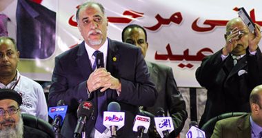 النائب عبد الهادى القصبى يدلى بصوته بمصر الجديدة.. ويؤكد: الشعب صاحب السيادة