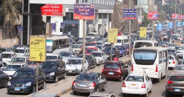 كثافات مرورية بشارع السودان وكوبرى 15 مايو بسبب مجمعات المدارس