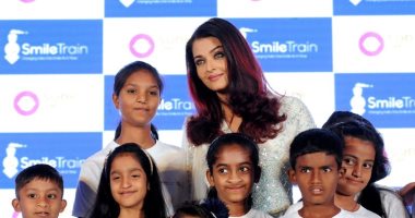 نجمة بوليوود الهندية أيشواريا راى تحتفل بنجاح حملة Smile Train      