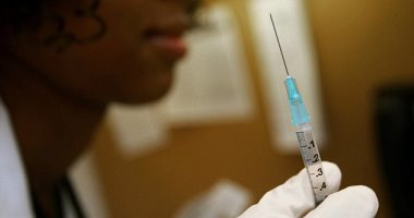 بريطانيا تستعد للموجة الثانية لكورونا بحملة تطعيمات كبرى ضد الأنفلونزا
